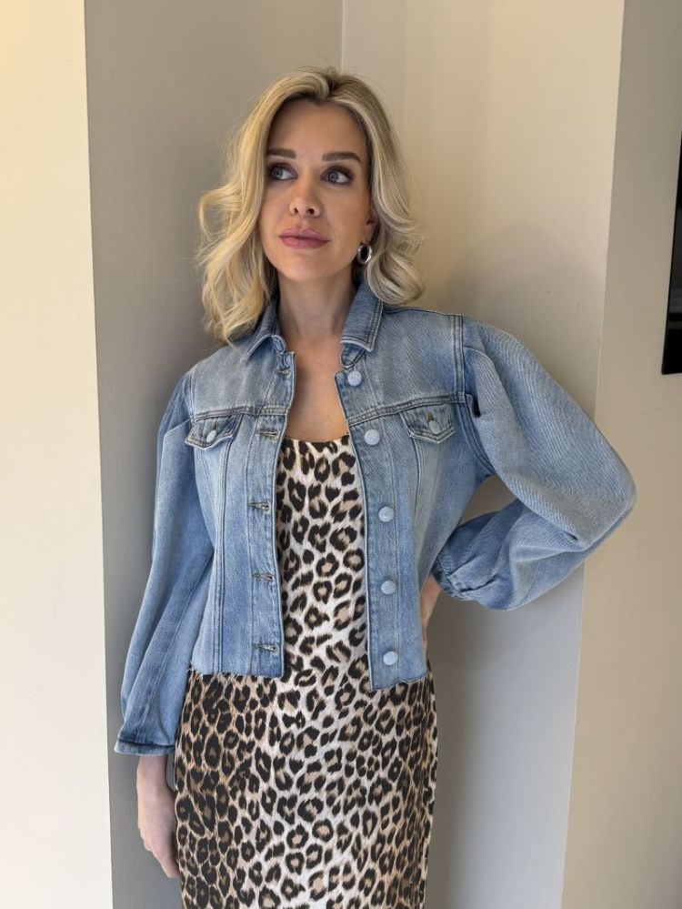  BLU TENUE