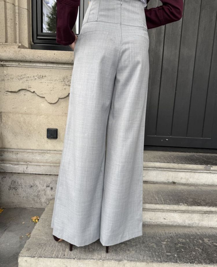  260 MED GREY