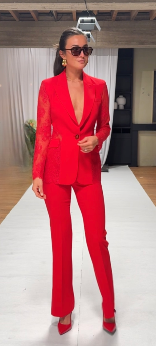  R49 BRIGHT RED