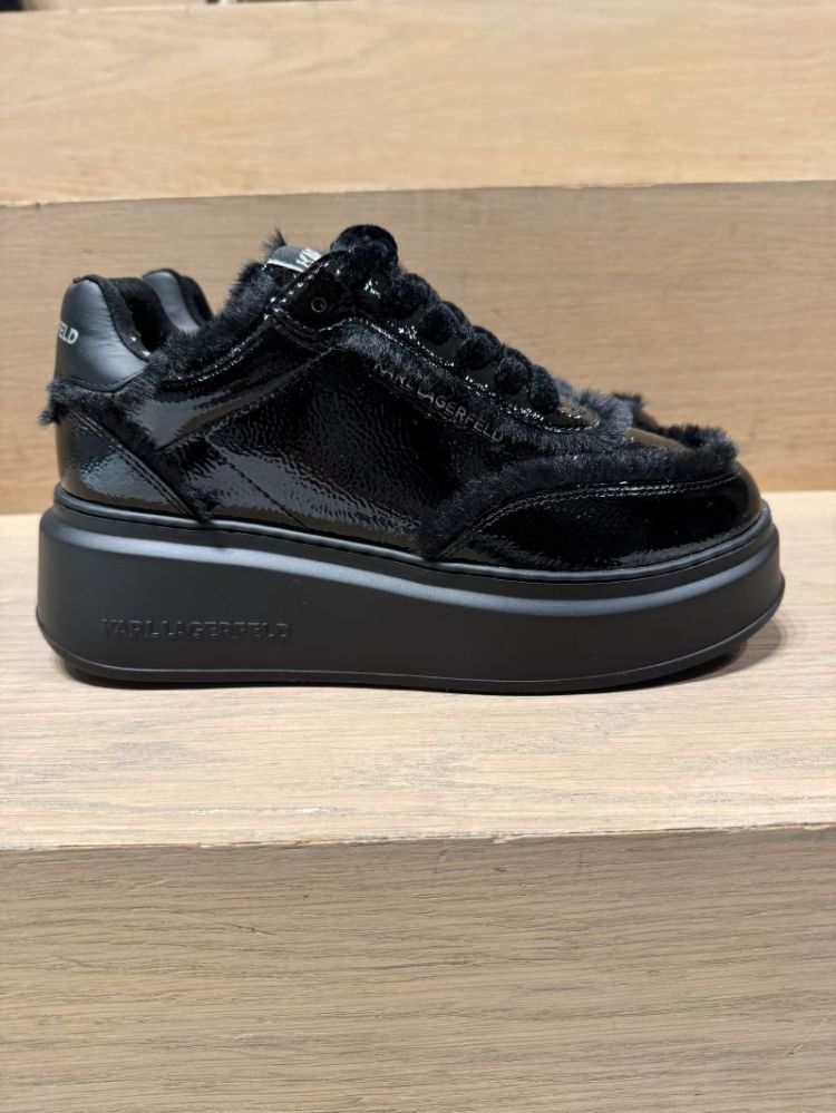  100 BLACK