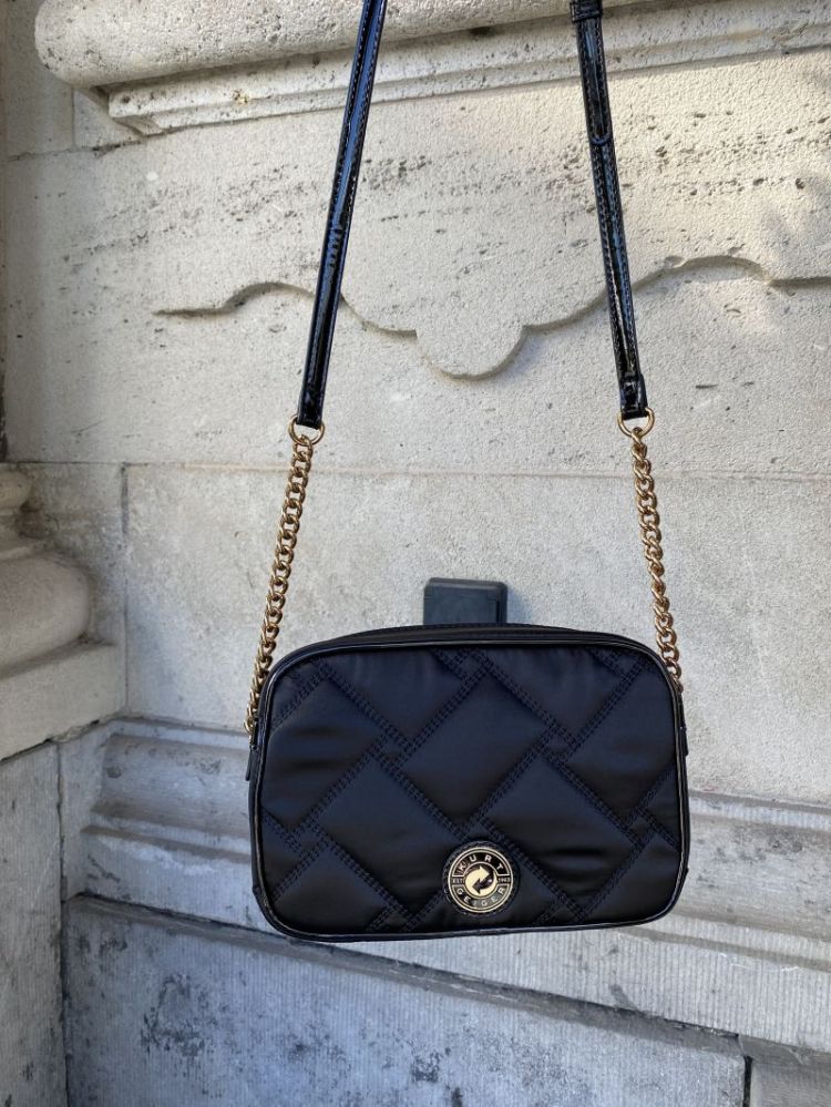  00 BLACK