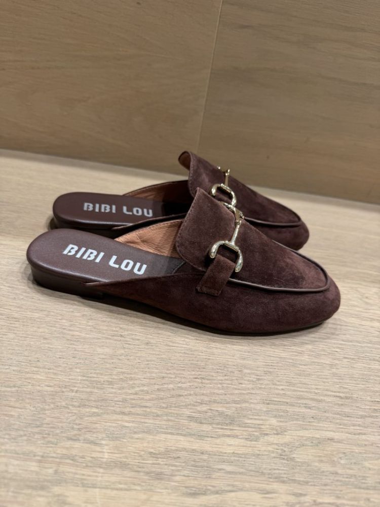  MARRON