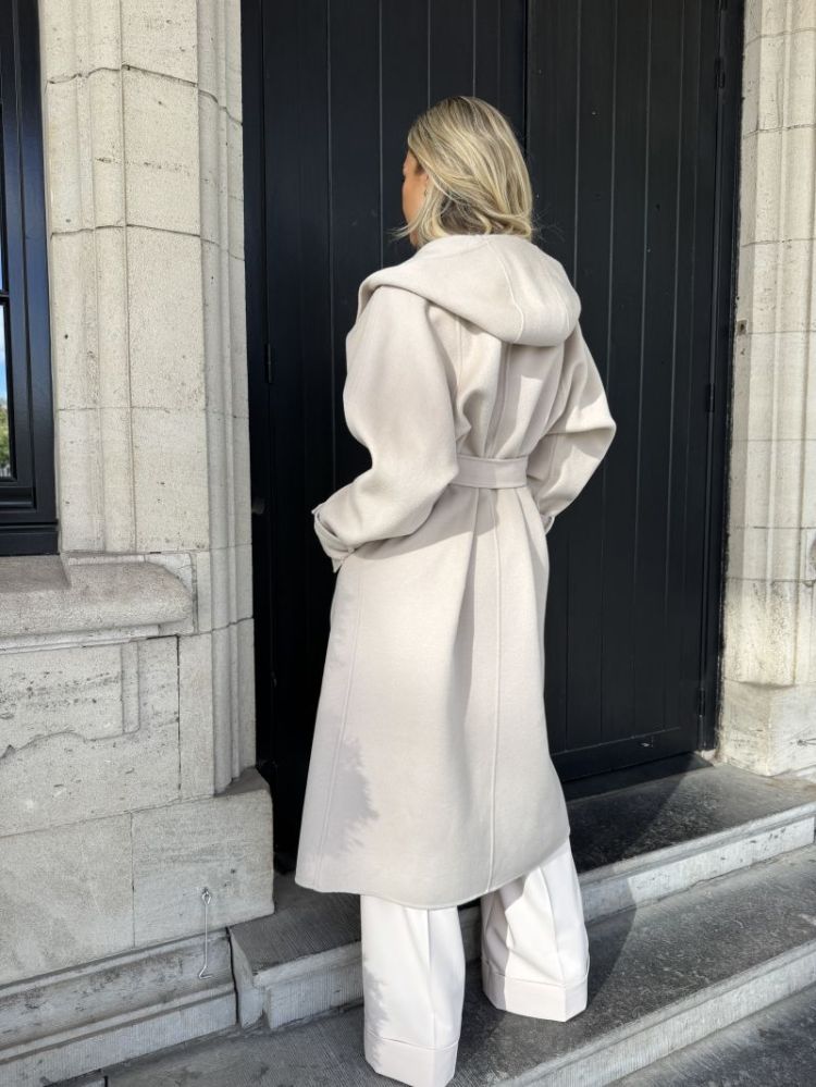  I24 GREY