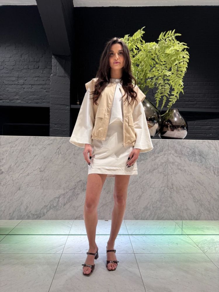 IVORY