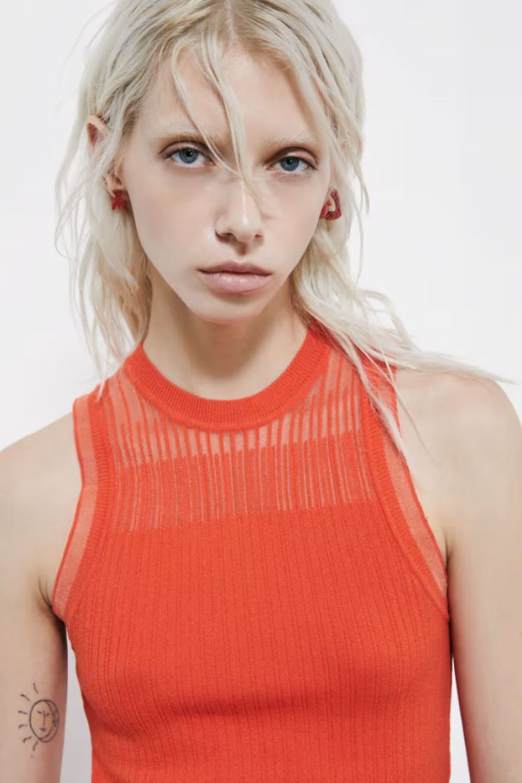  DEEP ORANGE