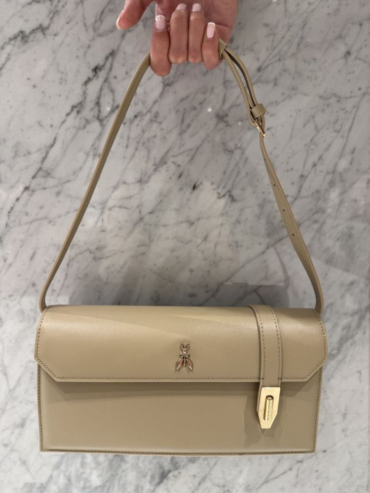  SAND BEIGE
