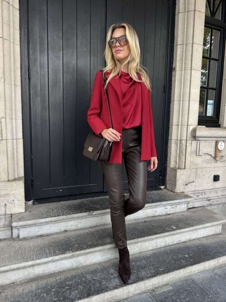  DEEP RED