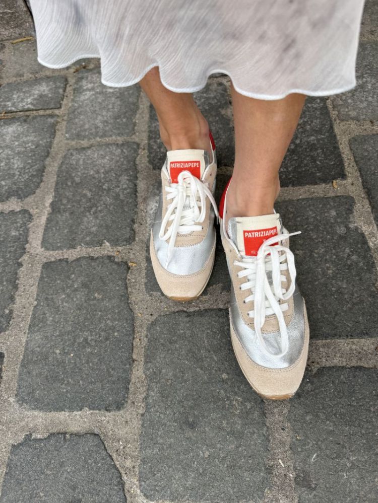  SILVER & RED
