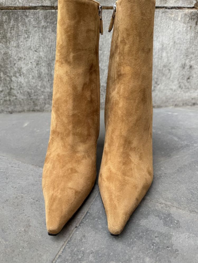  CARAMEL